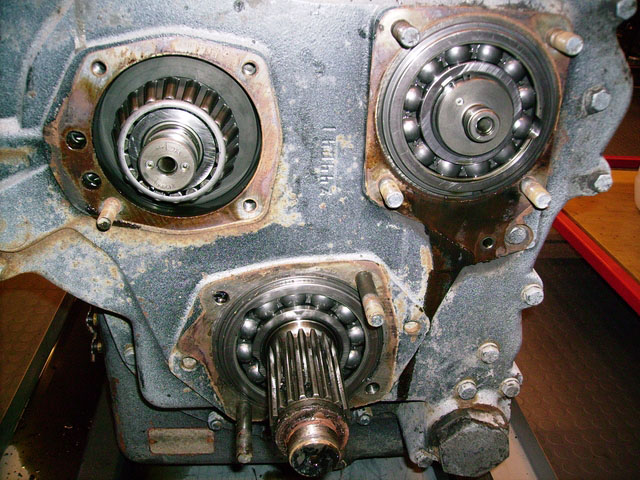 РЕМОНТ КПП И МОСТОВ ZF 4WG180